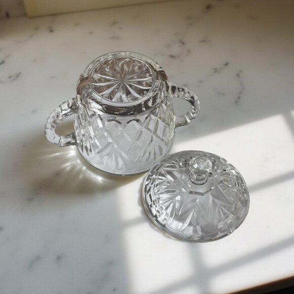 Vintage Crystal Sugar Bowl With Lid & Handles Pineapple Anchor Hocking Clear Gla - Picture 4 of 6
